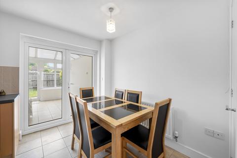 25 Aragon Place, Morden, SM4 4QD