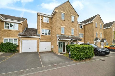 Oakwood Gardens, West Yorkshire HX2