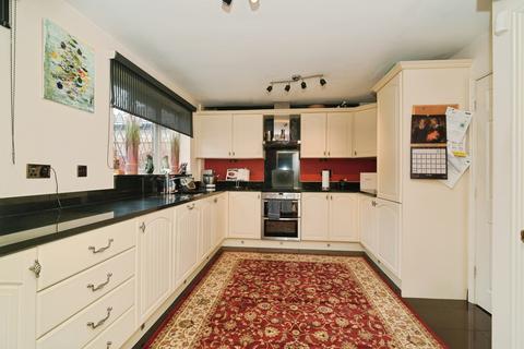 4 bedroom detached house for sale, New City Road, Manchester M28