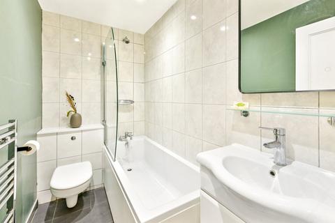 2 bedroom flat for sale, West Warwick Place, Pimlico, London, SW1V