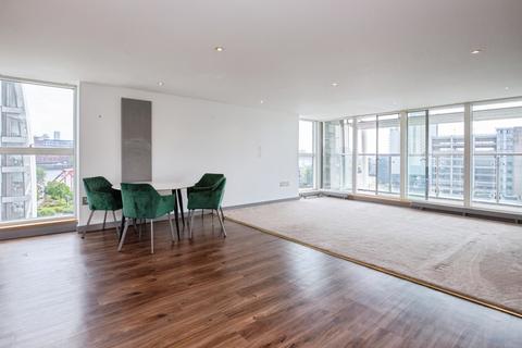 2 bedroom apartment to rent, The Quays, Greater Manchester M50