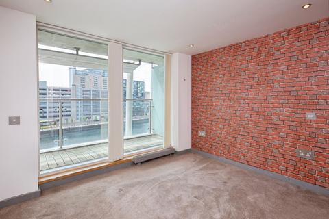 2 bedroom apartment to rent, The Quays, Greater Manchester M50