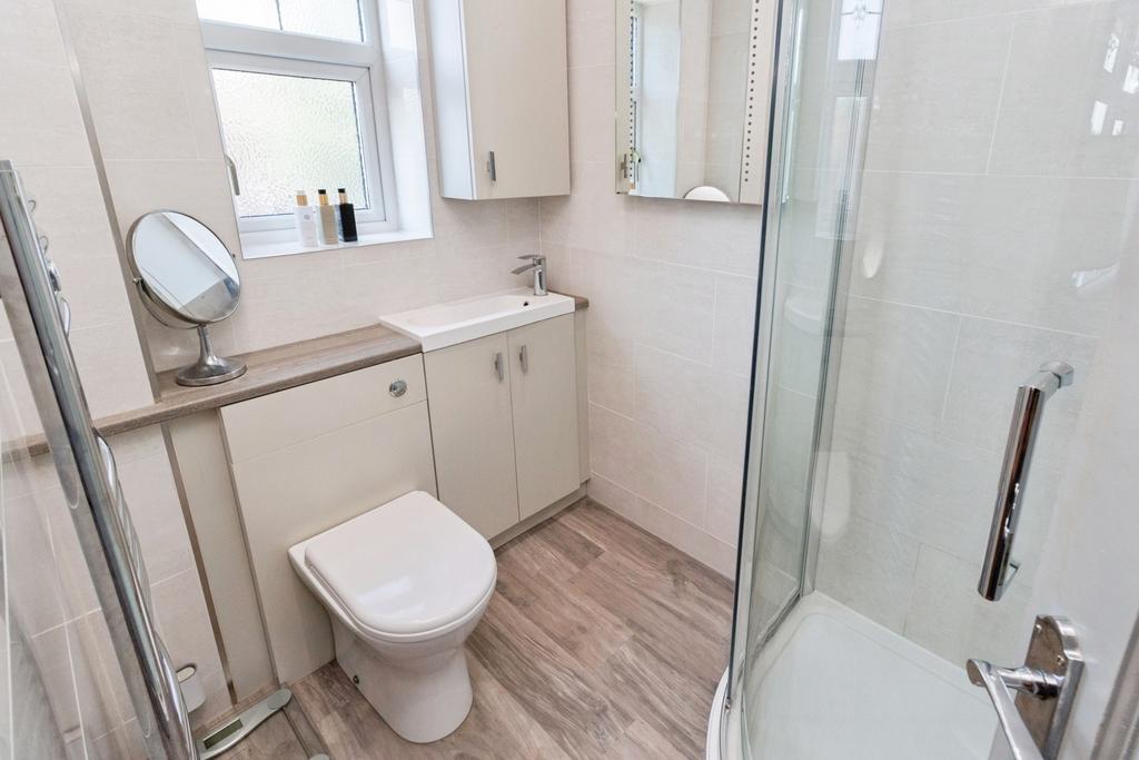 Ensuite