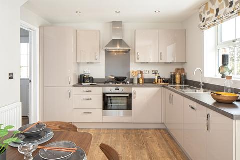 3 bedroom semi-detached house for sale, Hadley at Donnington Heights Bastion Street, Newbury RG14