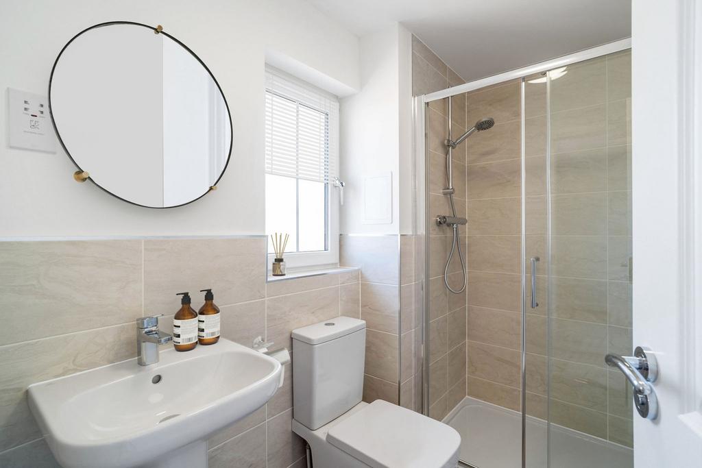 En suite in 3 bedroom Meldrum house type