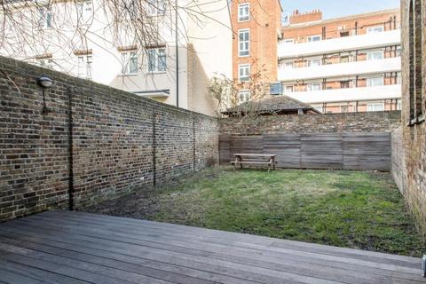 undefined, St Peters Court, E1