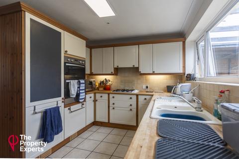 3 bedroom semi-detached house for sale, Rowan Drive, Reading, RG5