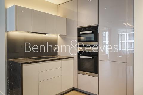 3 bedroom apartment to rent, Radnor Terrace, Kensington W14