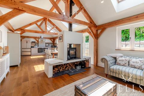 3 bedroom link detached house for sale, Lester Square, Burley BH24