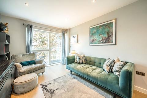 1 bedroom flat for sale, Singer Mews, London SW4