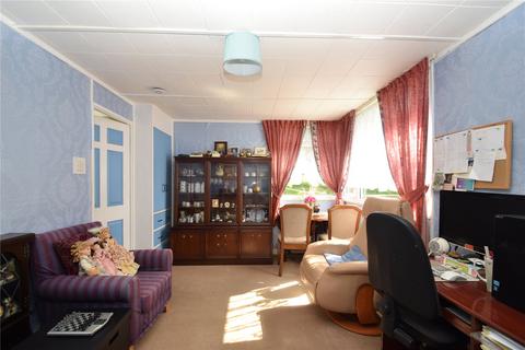 2 bedroom bungalow for sale, Evelyn Drive, Scarborough, North Yorkshire, YO12