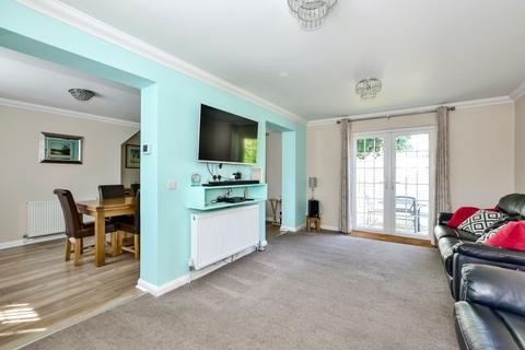 3 bedroom detached house for sale, Oak Green, Abbots Langley, WD5