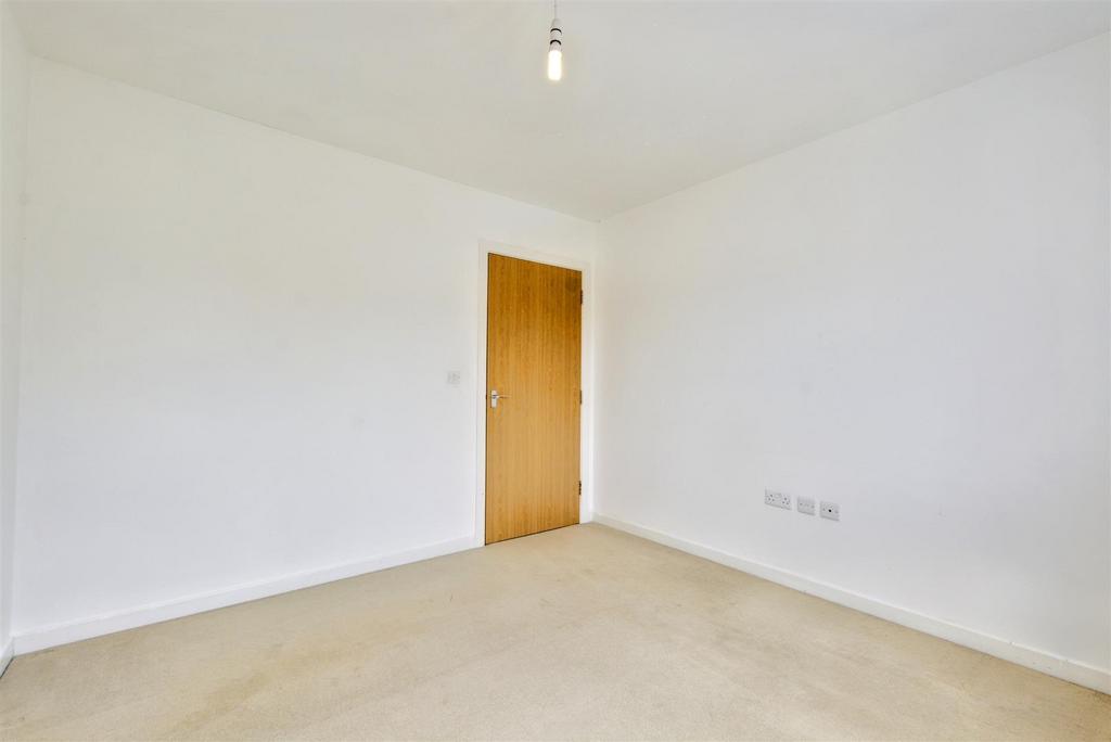Bedroom 2 2.jpeg
