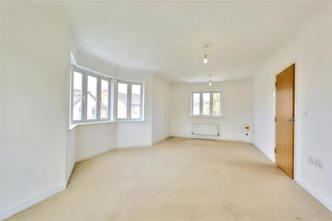 2 bedroom flat for sale, Kelham Drive, Nottingham