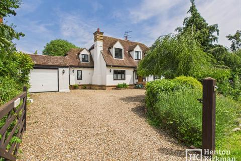 Glenwood Green Lane, Little Burstead, Billericay, CM12 9TT