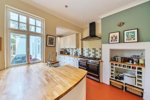 4 Casslee Road, London, SE6 4XH