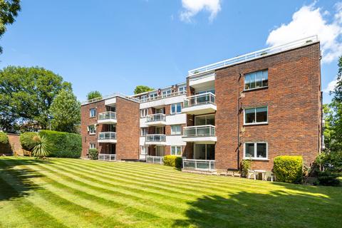 2 bedroom apartment to rent, Stonegrove, Leamington House, HA8