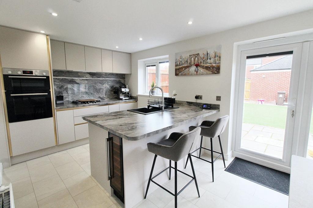 Kitchen / Diner