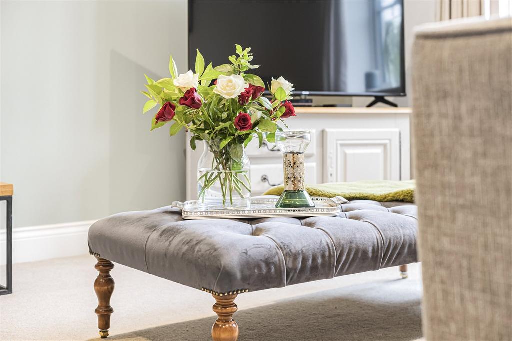 Sitting Room Detail