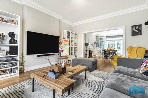 9 Amberden Avenue, London, N3 3BJ