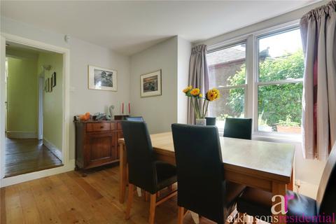 undefined, Fotheringham Road, Enfield, Middlesex, EN1