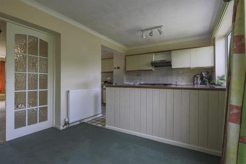 12 Coneygreave Close, Cheadle, Stoke-on-trent, ST10 1NN