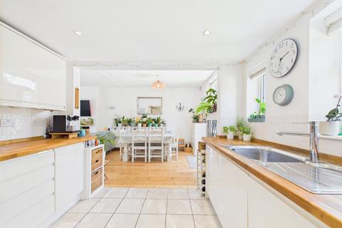 6 Harcourt Road, Bournemouth, BH5 2JG