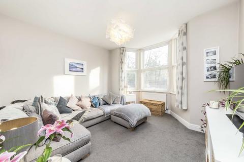 Leigham Vale, London SW16