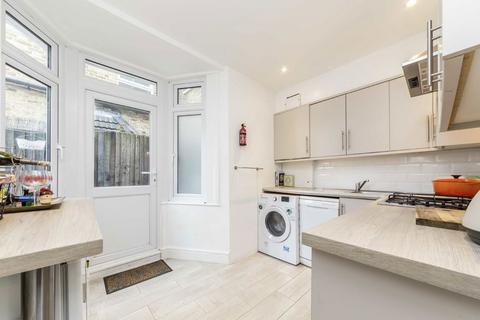 undefined, Leigham Vale, London SW16