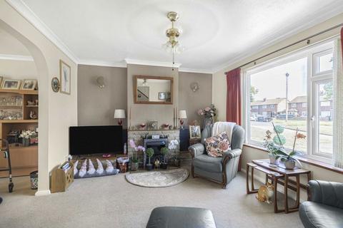3 bedroom semi-detached house for sale, Montford Road, Sunbury-On-Thames TW16
