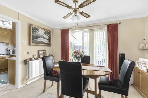 3 bedroom semi-detached house for sale, Montford Road, Sunbury-On-Thames TW16