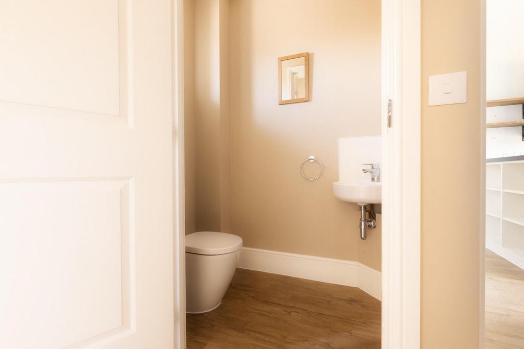15 Packer Way, BS16-3.jpg