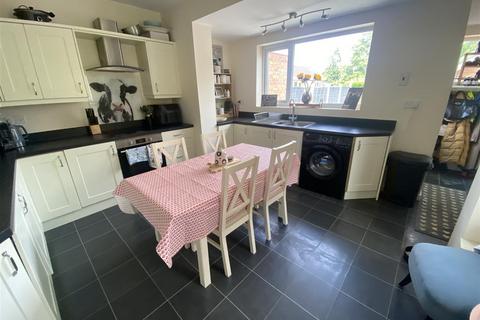 2 bedroom semi-detached house for sale, Rosedale, Shrewsbury