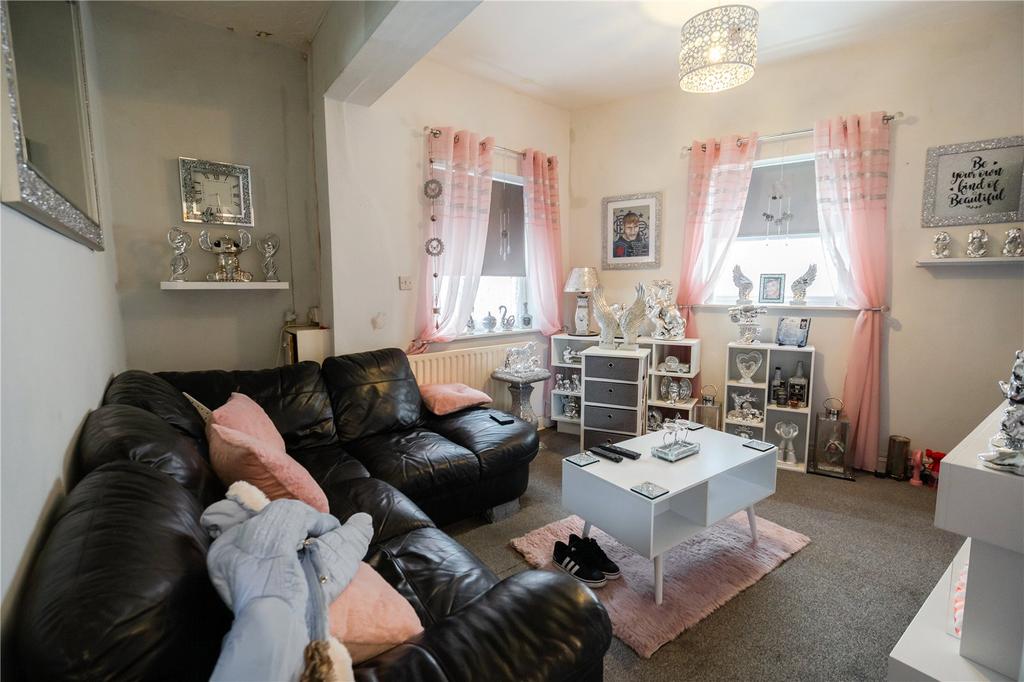 84a Living Room
