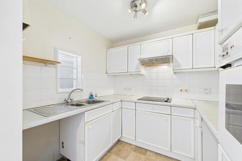 2 bedroom flat for sale, Taylors Field, Driffield, YO25 6FQ