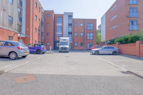 2 bedroom flat for sale, Montmano Drive, Manchester M20