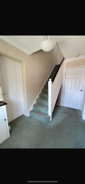 Entrance hall pic 2.png