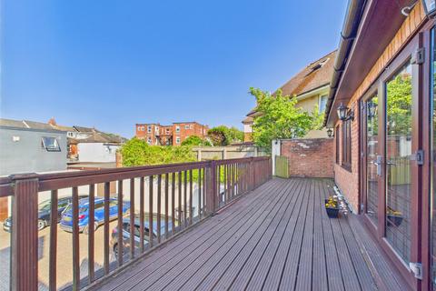 3 bedroom terraced house for sale, Carbery Lane, Southbourne, Bournemouth, Dorset, BH6