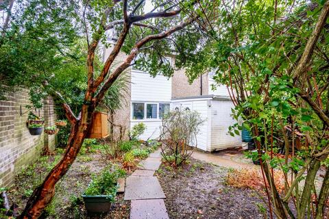 3 bedroom end of terrace house for sale, Millcroft, Norwich