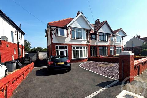 4 bedroom end of terrace house for sale