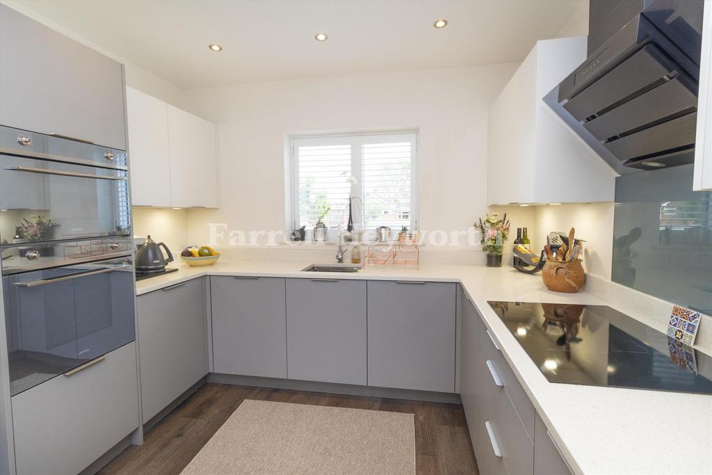Kitchen Dining 2