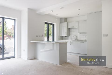 2 bedroom apartment for sale, Valley View, Ronald Road, Waterloo, Liverpool