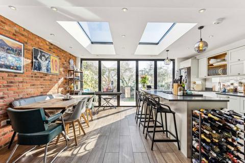 4 bedroom semi-detached house for sale, Aberdeen Road, London NW10