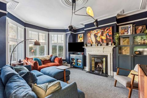 4 bedroom semi-detached house for sale, Aberdeen Road, London NW10