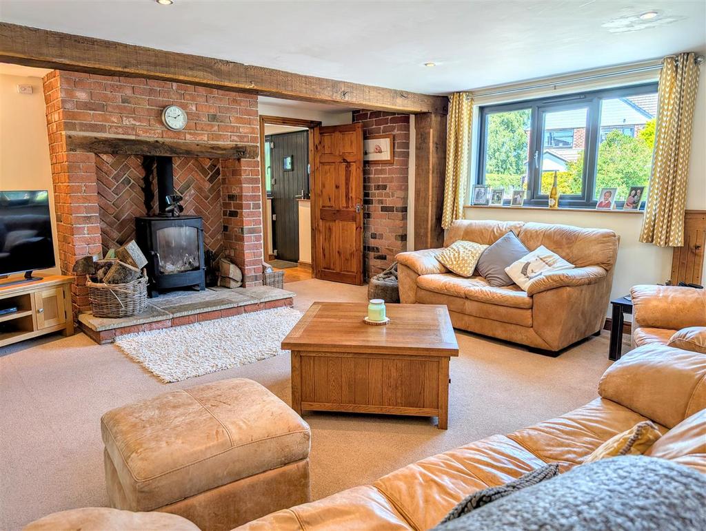 PXL 20250619 124937860.MP~2.jpg