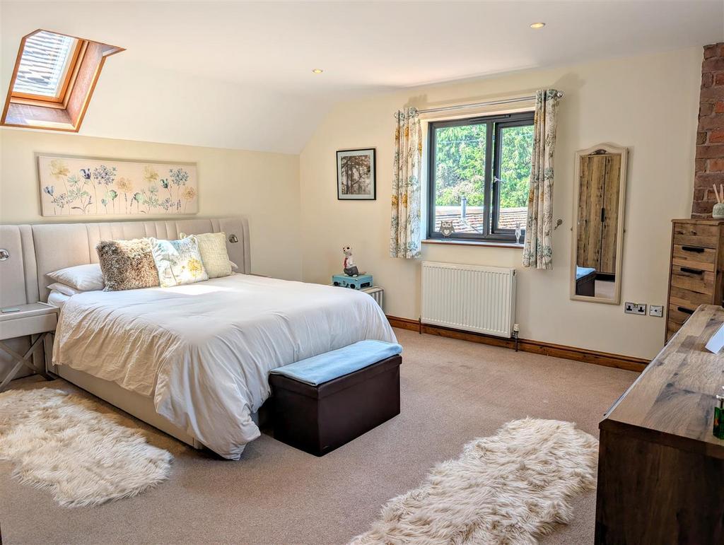 PXL 20250619 124425048.MP~2.jpg