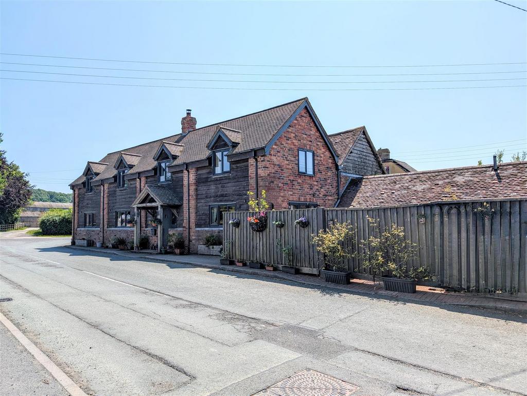 PXL 20250619 131313117.MP~2.jpg