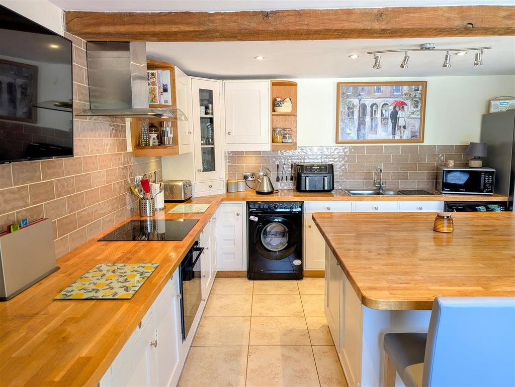 PXL 20250619 125752441.MP~2.jpg