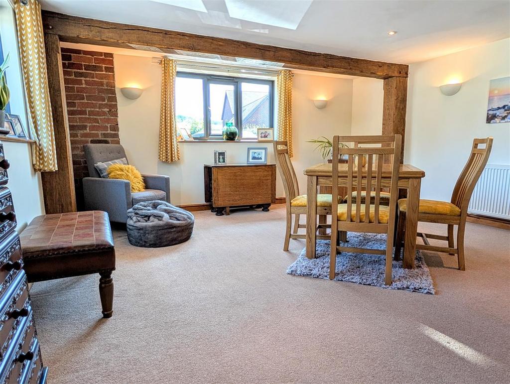 PXL 20250619 125050060.MP~2.jpg