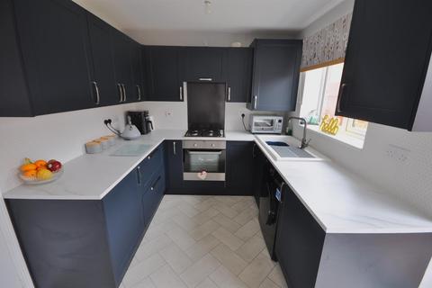 3 Cambridge Drive, Thorne, Doncaster, DN8 4FD
